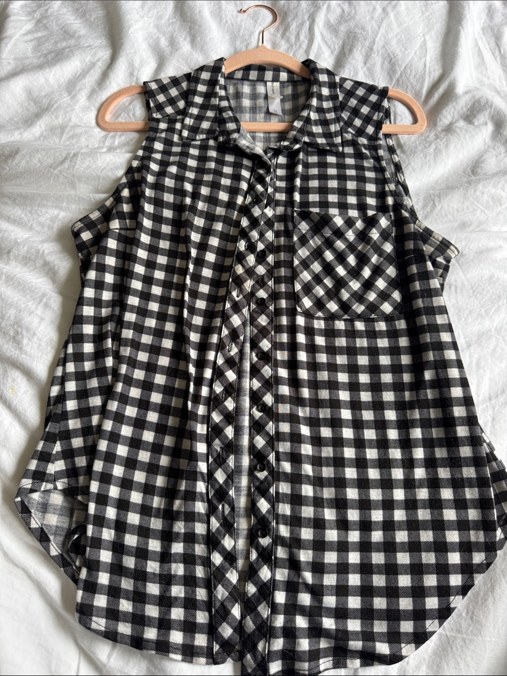 Sleeveless Black and White Plaid Button-Down Shirt